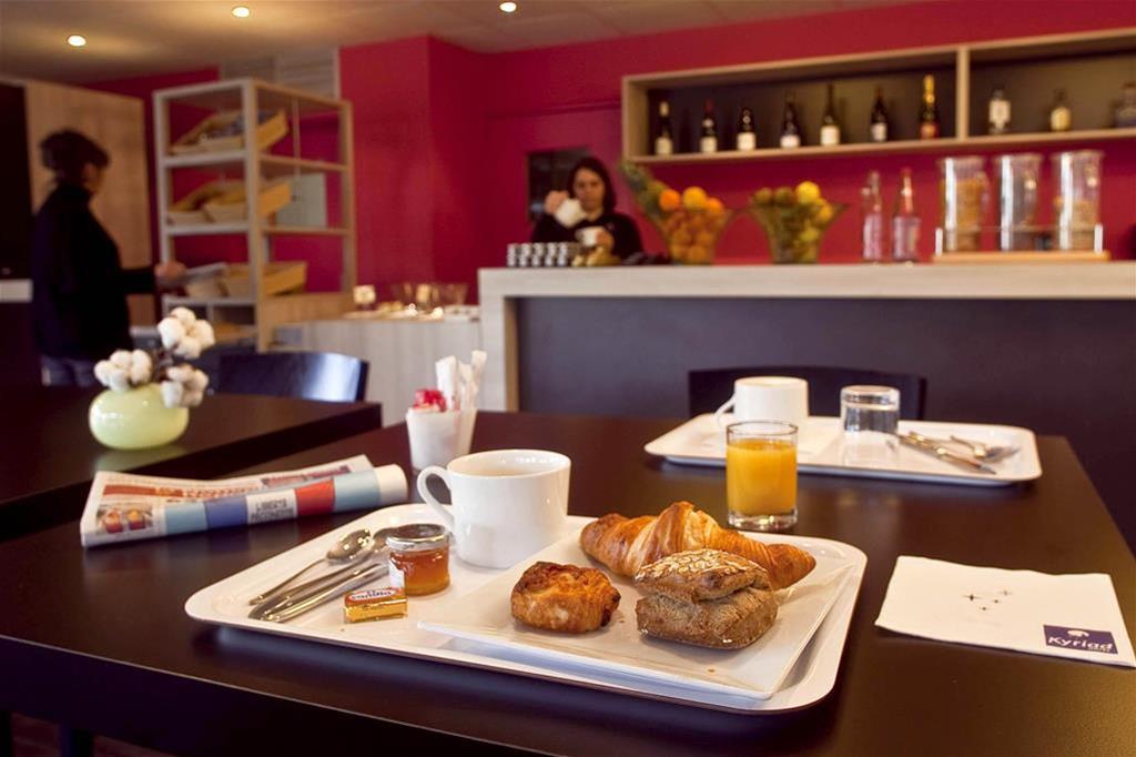Kyriad Tours Sud - Chambray Les Tours Restaurant foto